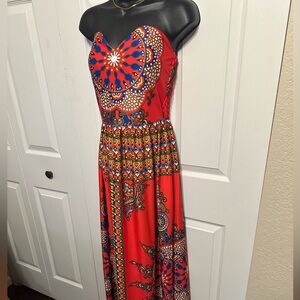 Vibrant Red Patterned Strapless Maxi Dress - Medium